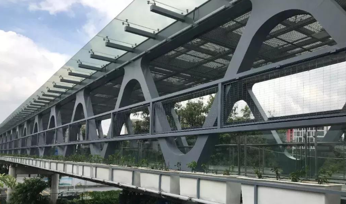 伊犁论管桁架结构工程弯管加工防锈处理的方法